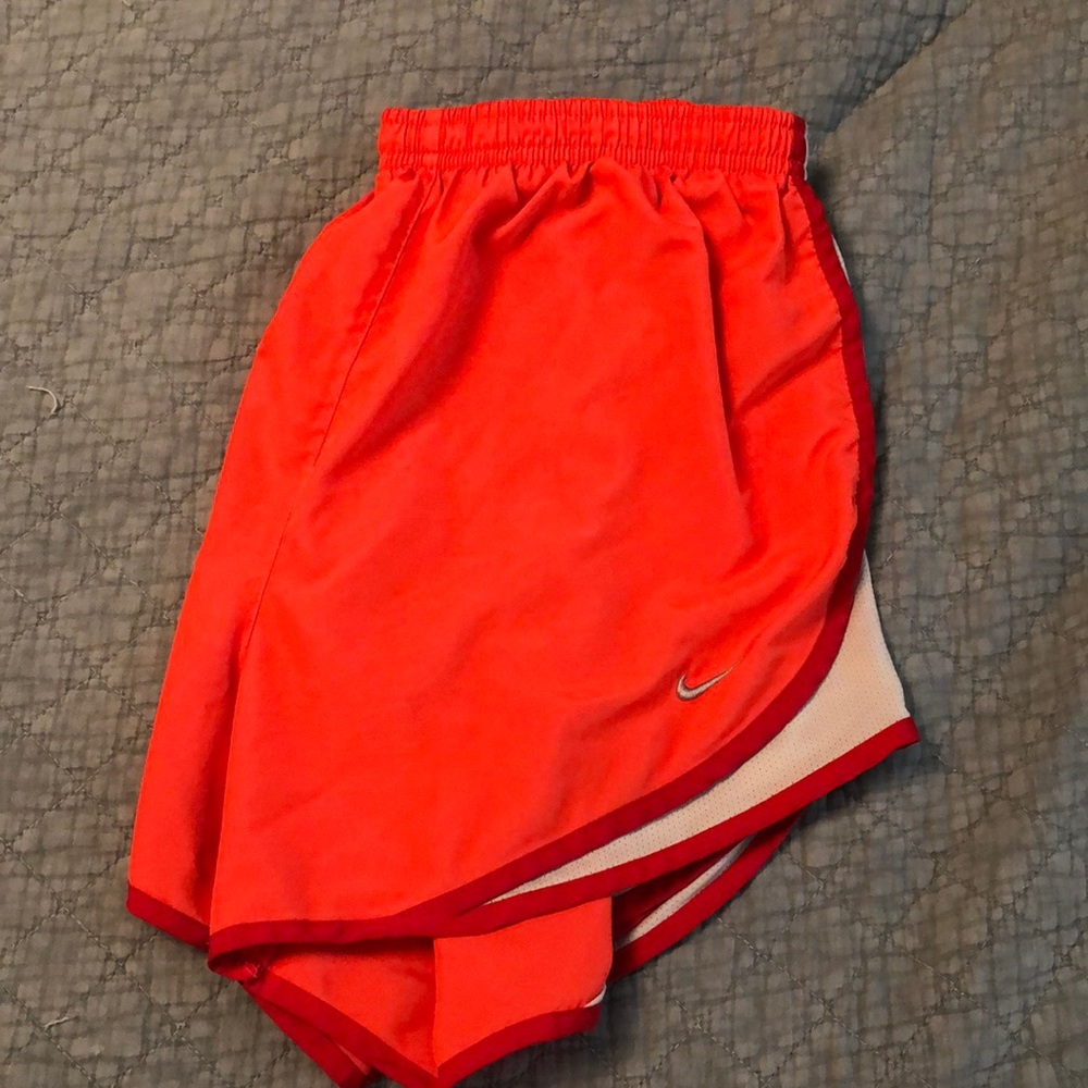 women’s nike shorts